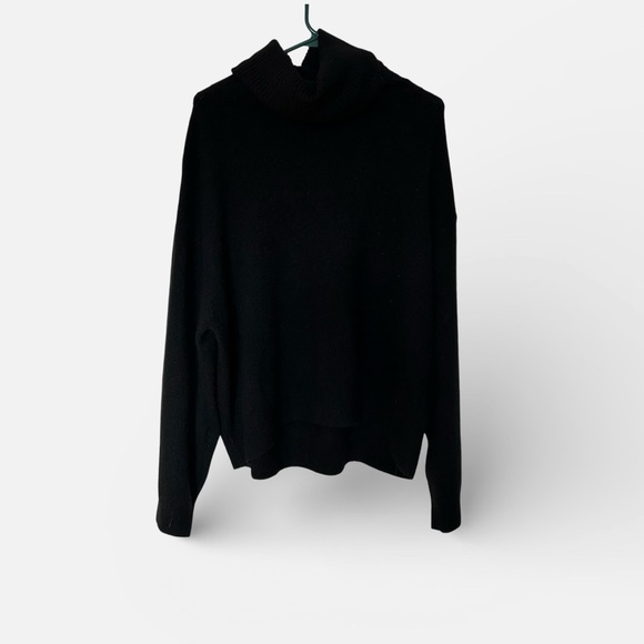 H&M Women's Medium Black Wool Blend Oversized Turtleneck Sweater 90s Minimalist - Picture 4 of 11